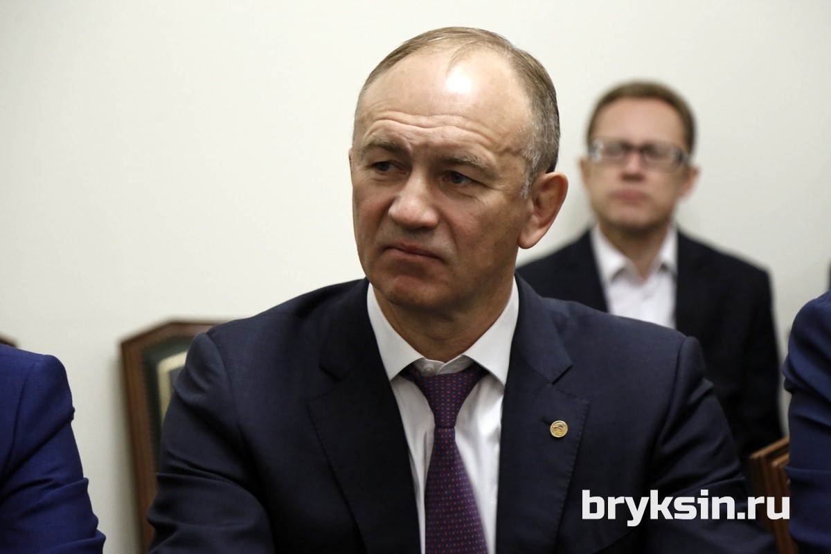 Александр Брыксин принял участие в рабочей встрече с первым заместителем Губернатора Курганской области Виктором Сухневым