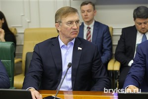 А.Брыксин подвел итоги первого года сенаторства в верхней палате парламента