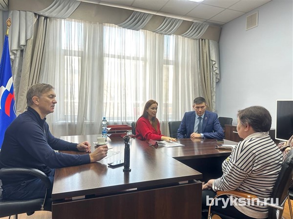 Александр Брыксин провёл личный приём граждан в Курской области