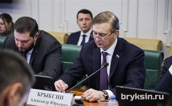Повышение мер социальной поддержки для сотрудников Следкома и членов их семей