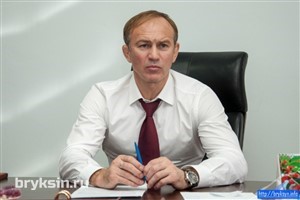 Александр Брыксин, в рамках депутатской региональной недели, провел прием курян в региональной общественной приемной председателя правительства Д.А.Медведева