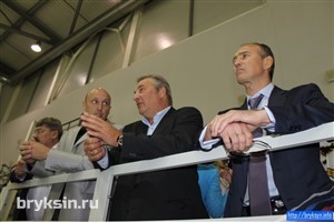 Депутаты Госдумы Александр Брыксин и Владислав Третьяк посетили Курскую область и посмотрели новые спортивные объекты