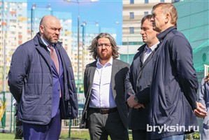 Александр Брыксин осмотрел спортивные объекты чемпионата мира 2018 в Нижнем Новгороде